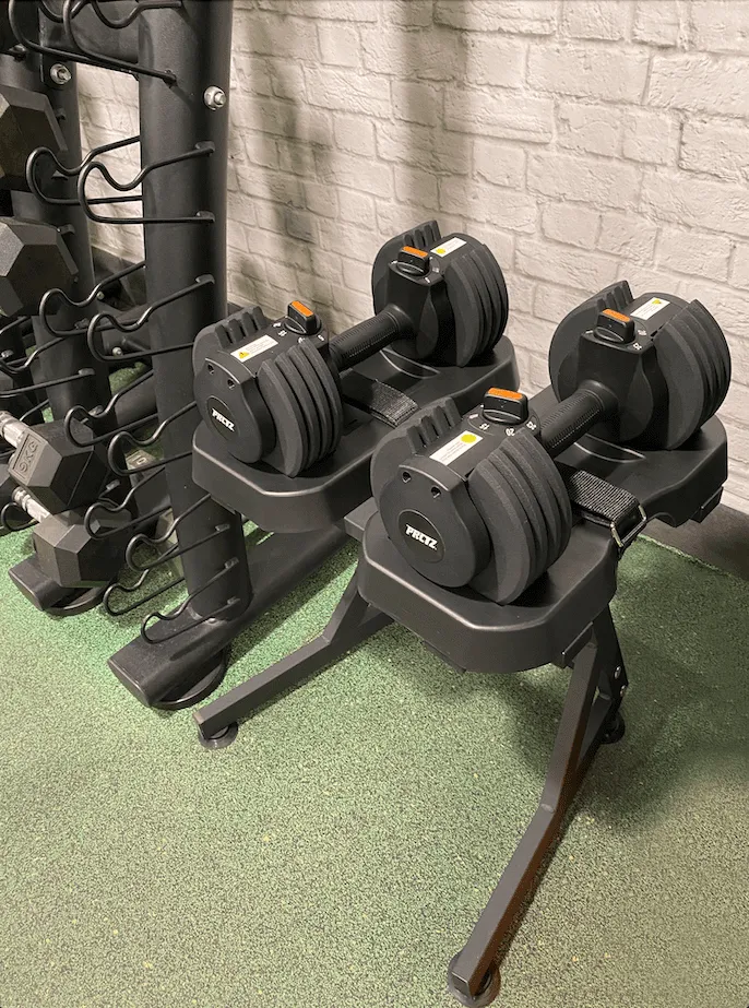 Adjustable Dumbbell Pair with Stand 5-25lb