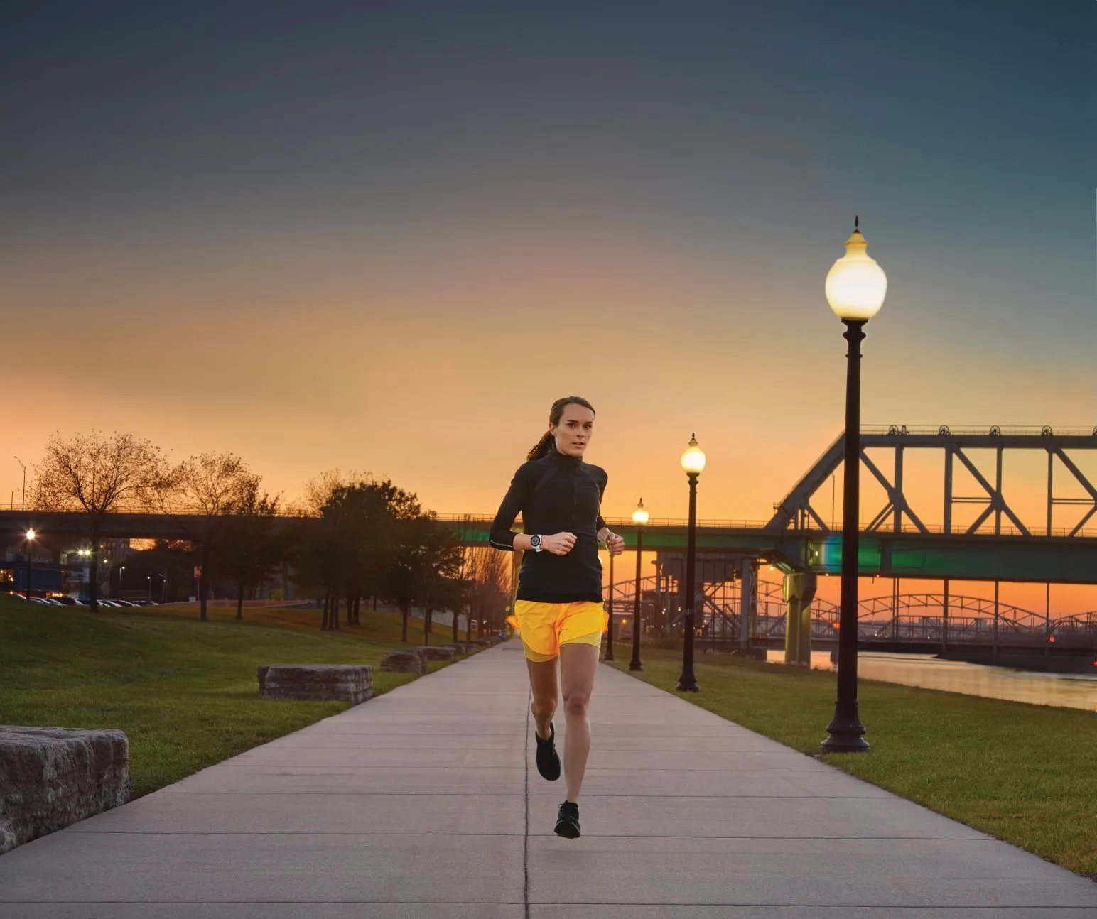 Garmin Forerunner 945 LTE Premium GPS Running/Triathlon Multisport Smartwatch with LTE Connectivity