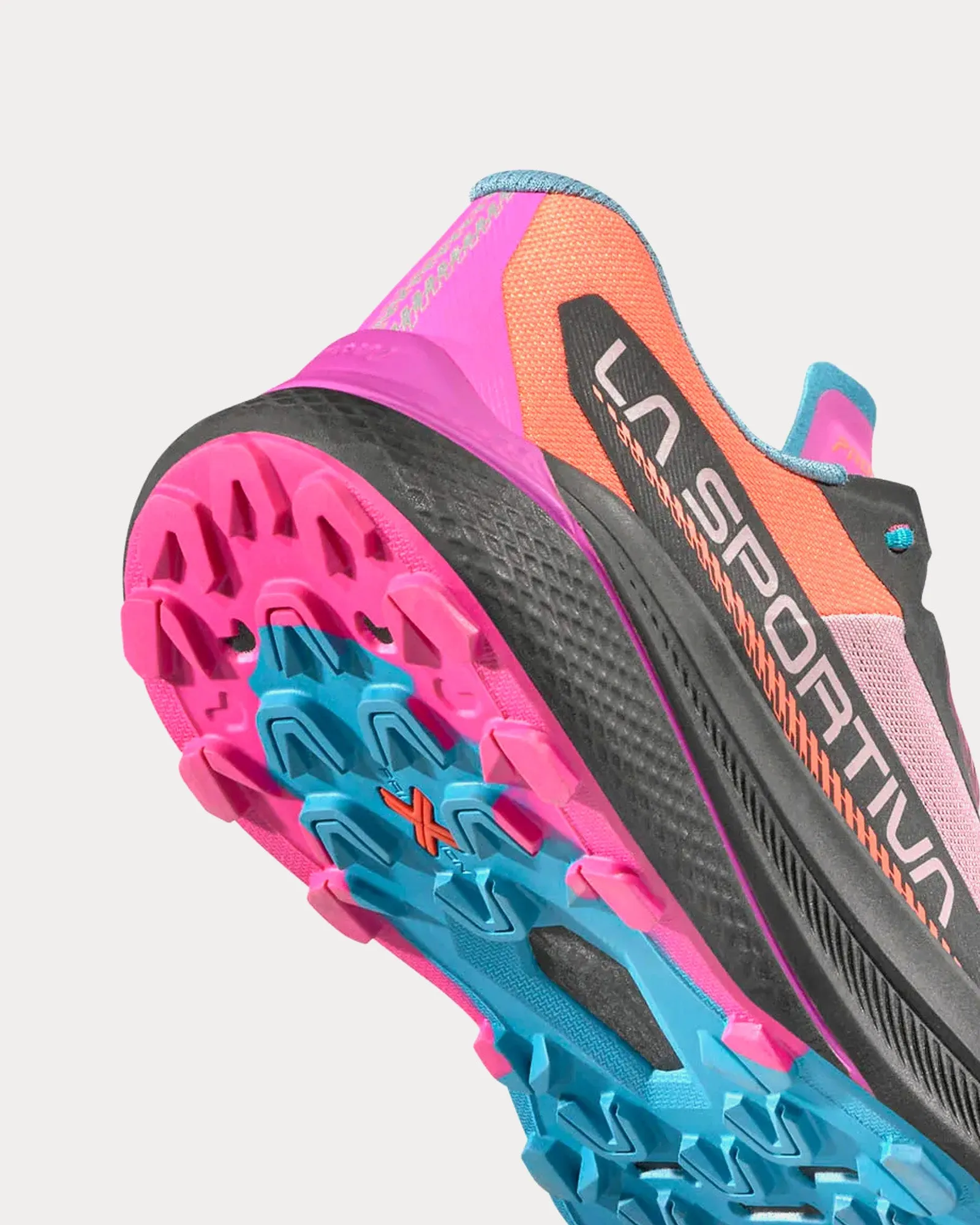 Prodigio Rose / Springtime Running Shoes